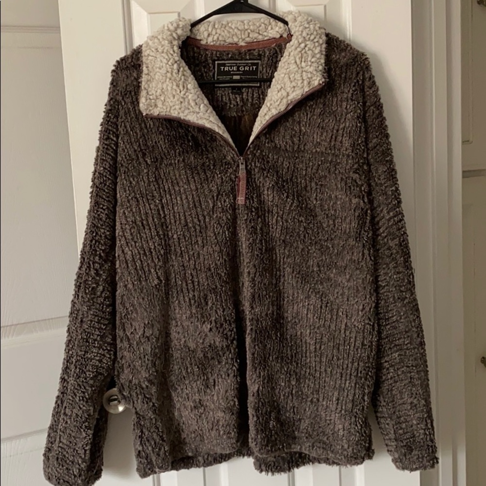Men’s True Grit pullover